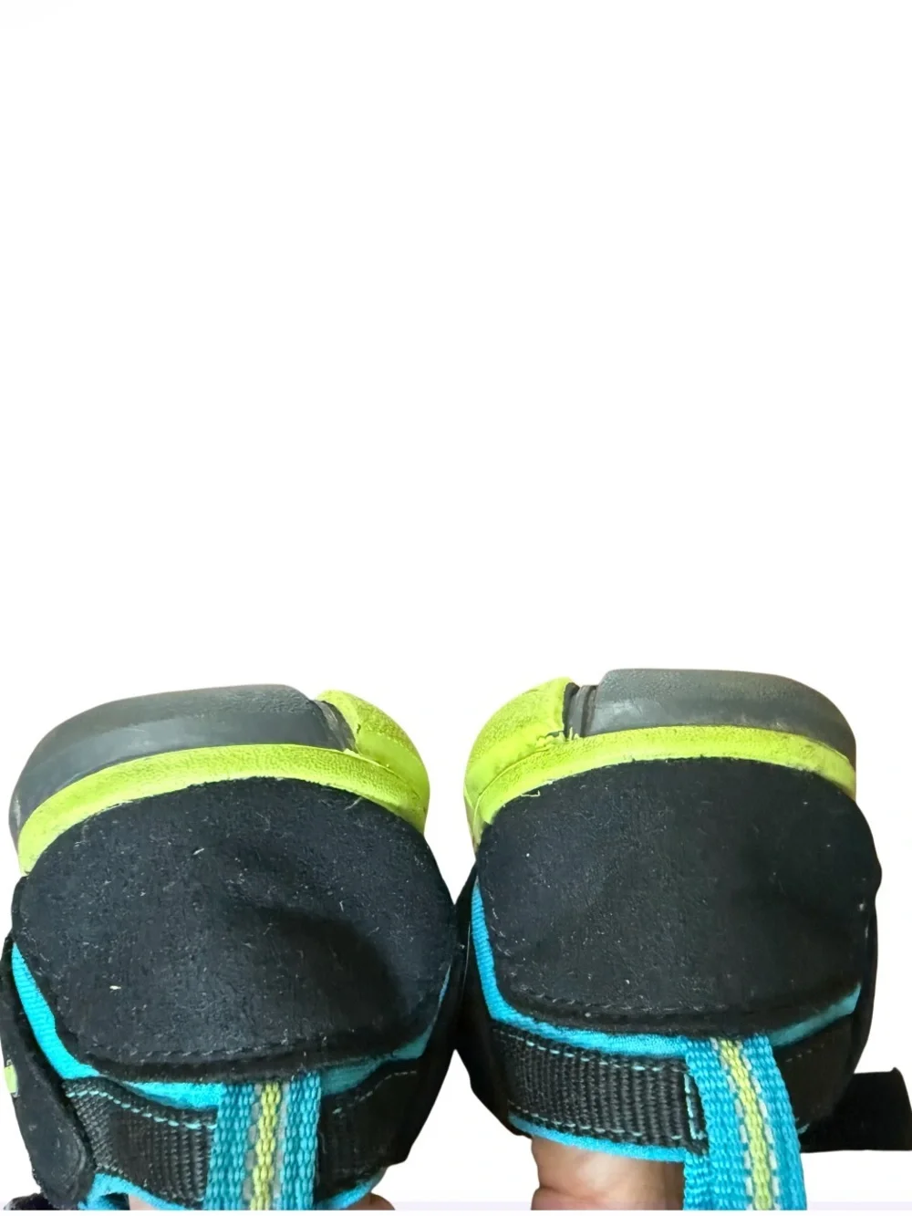 Keen Kids’ Sea Camp II Black Sandals with Teal and Lime Accents-Size 4